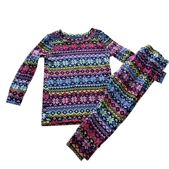 Old Navy Rainbow Nordic Snowflake Pajama Sets Size 18-24 months - Picture 1 of 3